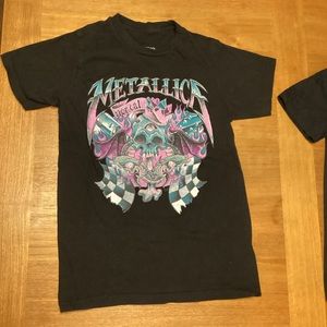 2 -t-shirts size S- *** $8.00 each t-shirt